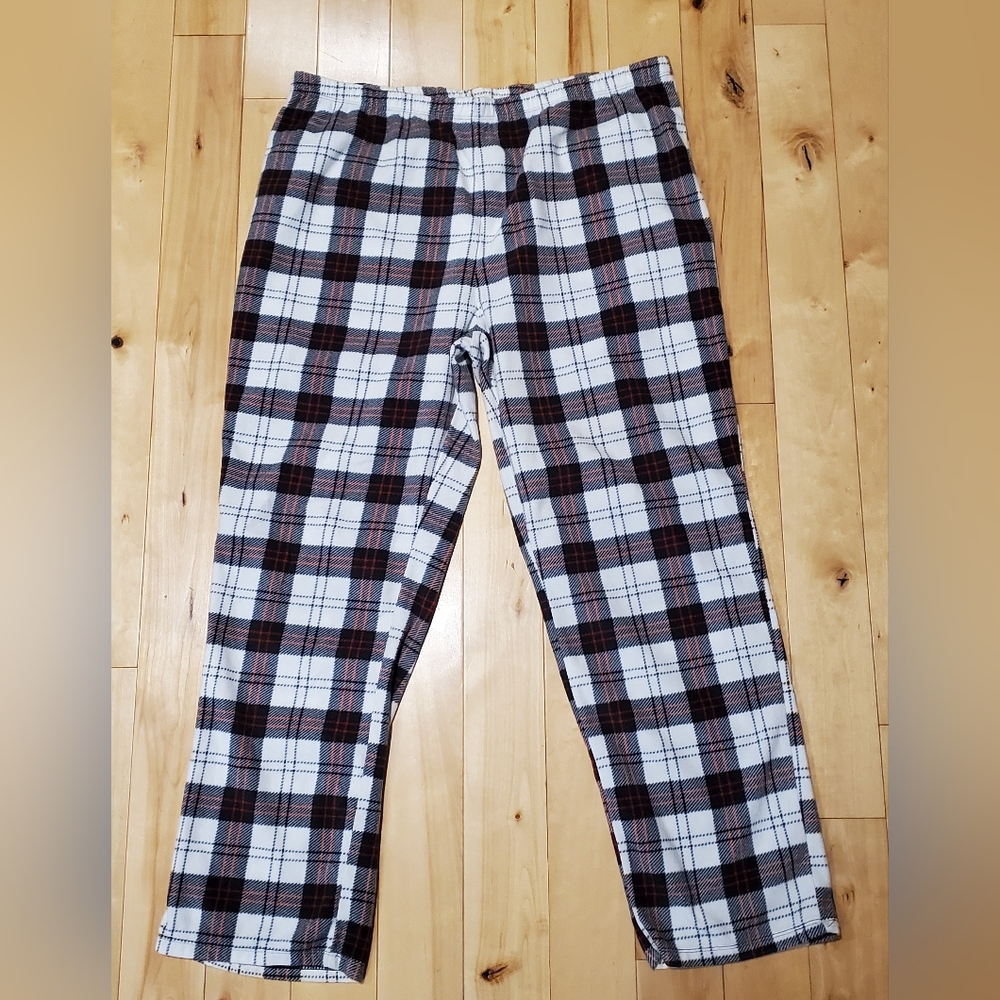 Wondershop Black & Red Plaid Fleece Pajama Pants (XXL)